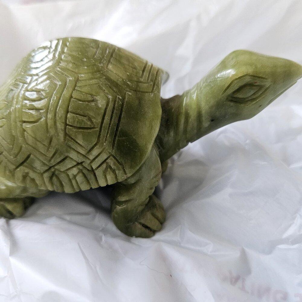 Green Serpentine Carved Turtle Figurine 4 1/4" Transformation Healing Spiritual